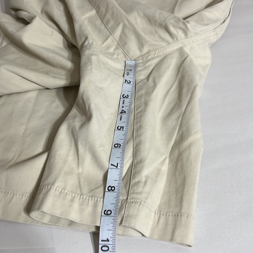 NWT Lane Bryant Khaki Bermuda Shorts Size 28W - Picture 8 of 8